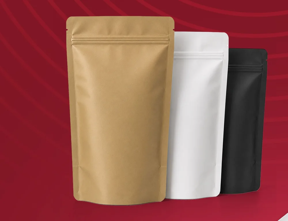 Mat Alüminyum Doypack — Mat yüzeyli, alüminyum bariyerli kilitli doypack; kraft bej, beyaz ve siyah.